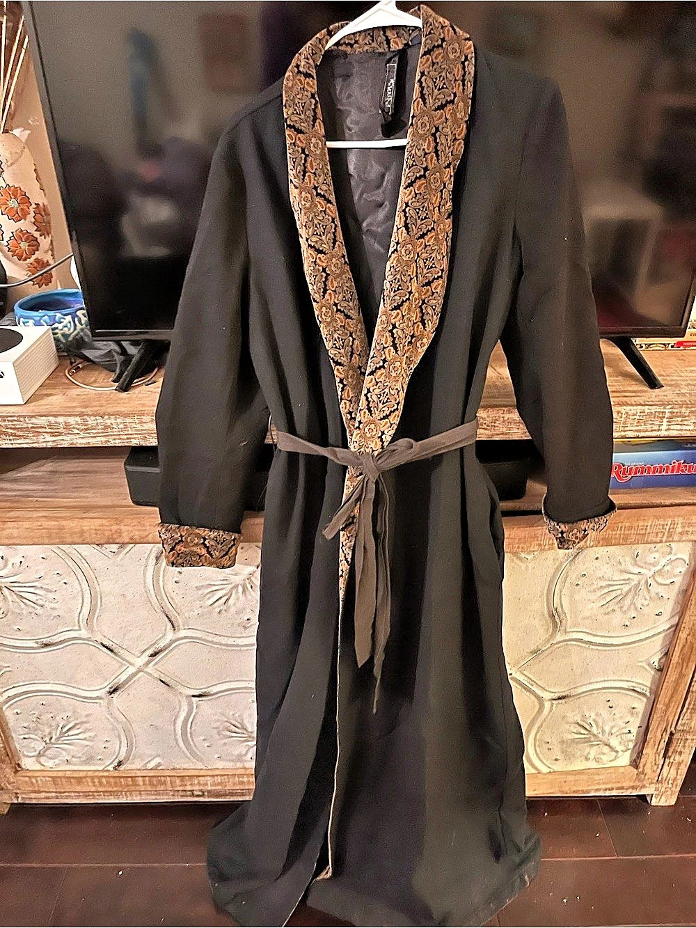 Vintage brooks Brothers Men's Paisley Trim Robe/coat in Black & Brown
